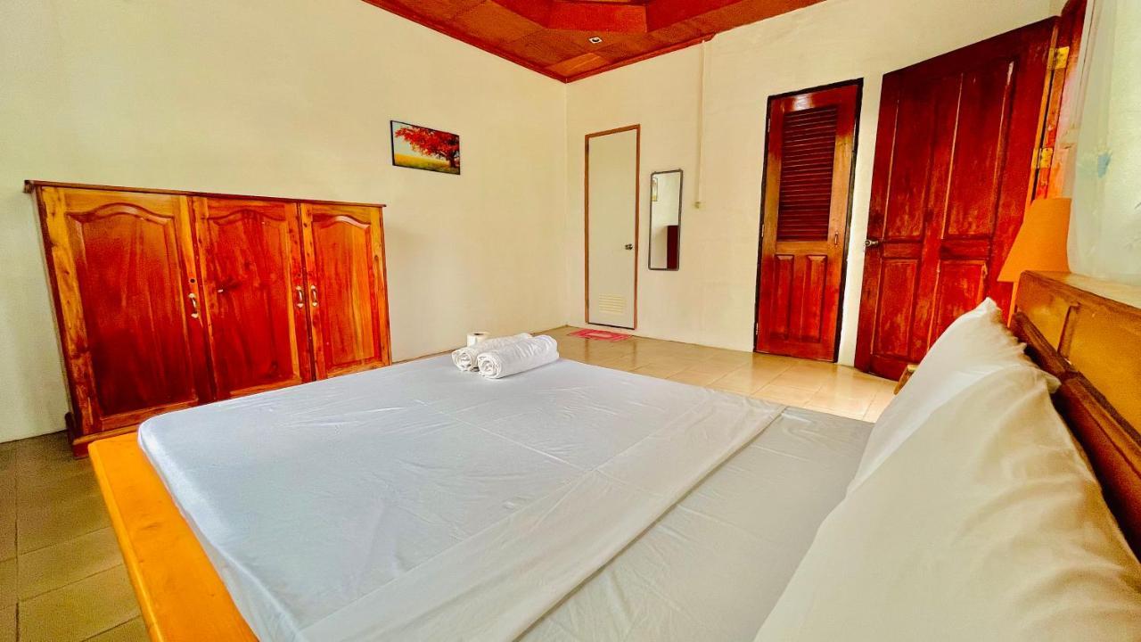 La Concepcion Cove Garden Resort โมอัลโบอัล ภายนอก รูปภาพ